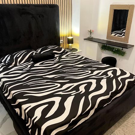 Vila Cris Apartments Năvodari Εξωτερικό φωτογραφία